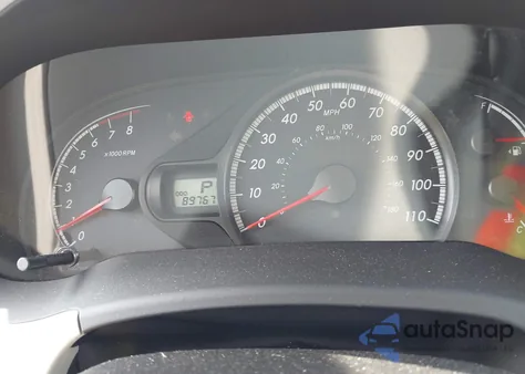 2011 Toyota Sienna Le V6 z USA, uszkodzony, nr VIN 5TDKK3DC8BS137762